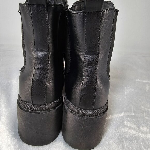 Wild Diva Faux Leather Chunky Lug Sole Block Heel Combat Booties-Black-SZ 7.5 - Picture 4 of 7